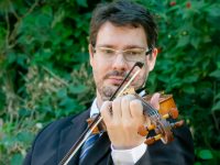 Concerto de junho traz Jamil Maluf na regência e Cláudio Micheletti ao violino